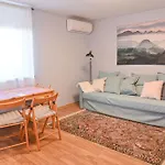 Comfortable 1-bedroom In - Close To Gondola By Flat Mаnаger Lejlighed Bansko