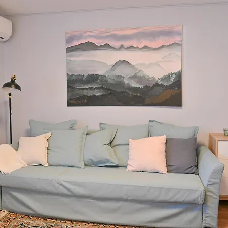 Comfortable 1-bedroom In - Close To Gondola By Flat Mаnаger Апартамент