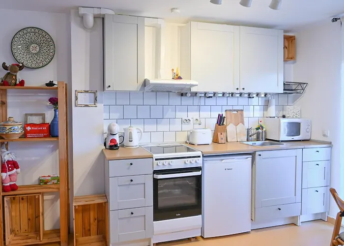 Comfortable 1-bedroom In - Close To Gondola By Flat Mаnаger Apartman *