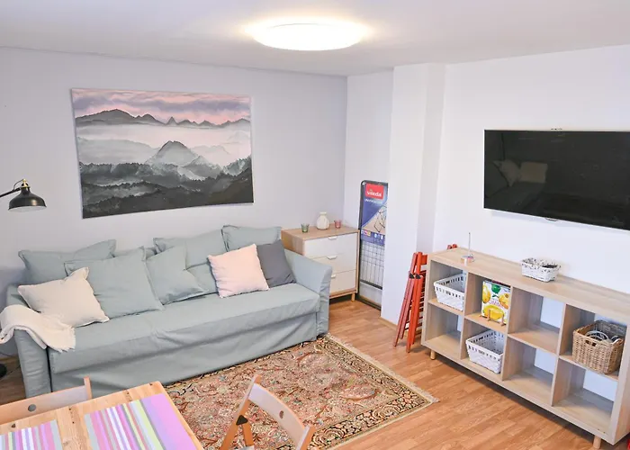 Comfortable 1-bedroom In - Close To Gondola By Flat Mаnаger Apartment