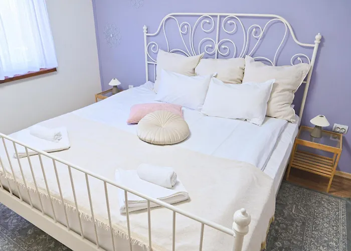 Apartment Comfortable 1-bedroom In - Close To Gondola By Flat Mаnаger *